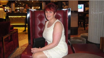 Woman removes colon to prevent deadly cancer