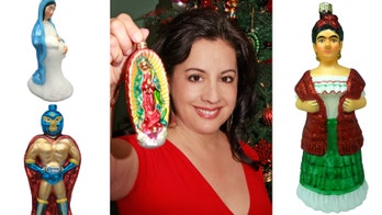 CasaQ Christmas Ornaments: Darlene Tenes Celebrates All Year Round