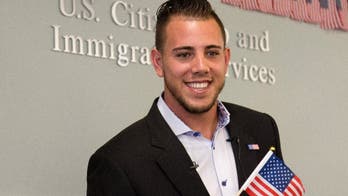 Miami pitcher Jose Fernandez, a native of Cuba, becomes US citizen; gives keynote address