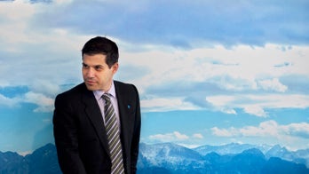 Better Place electric car company CEO Agassi steps down