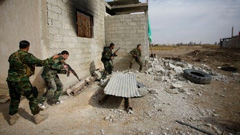 US suspends aid to Syrian rebels