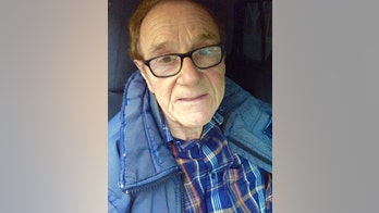 Former TV host 'Mr. Wonder' indicted on child molestation charges