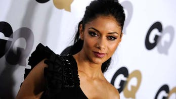 Nicole Scherzinger shines a light on ocean pollution while on Italian vacation