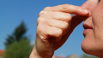 Losing sense of smell linked with earlier death