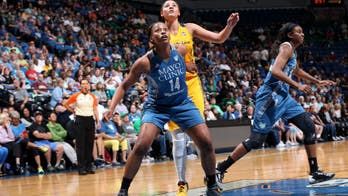 Lynx sign Bashaara Graves to seven-day contract