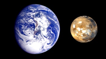 Mars makes closest approach to Earth in 6 years monday ahead of lunar cclipse