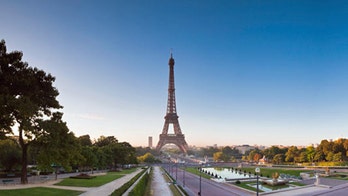 Tourist traps you don't want to miss