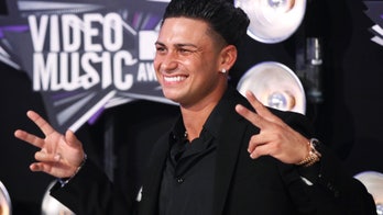 Pauly D reveals he has a daughter