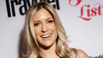 Kristin Cavallari posts bikini snap, denies she's pregnant