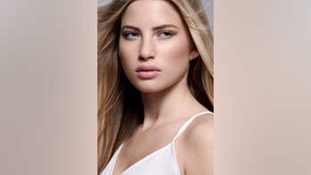 Teen model Peyton Linafelter describes her battle with stage 4 ovarian cancer