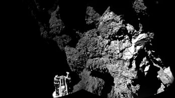 Scientists face agonizing wait on comet probe’s future