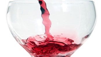 Red Wine Boosts Drug for Breast Cancer, Study Says