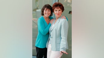 'Happy Days' actress Marion Ross still mourns on-screen daughter Erin Moran: 'We all talk about it'