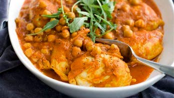 Restaurateur on trial after his curry kills man