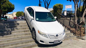 Uber driver takes the stairs, blames app's navigation