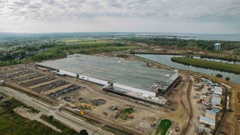 SolarCity will make its most sophisticated rooftop solar panel in the US – not China