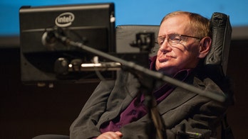 Physicist Stephen Hawking visits LA stem cell lab