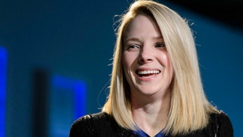 Yahoo CEO Marissa Mayer says company will pare its mobile applications to about 12 programs