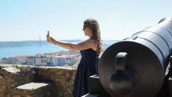 Teens love vacation selfies; adults, not so much