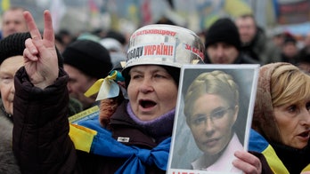 Parliament moves to release former Ukrainian PM Yulia Tymoshenko from jail