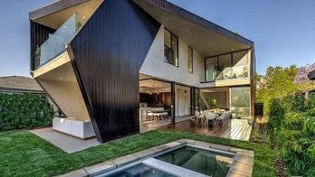 An Angular Marvel Thinks Outside the Box in West Hollywood