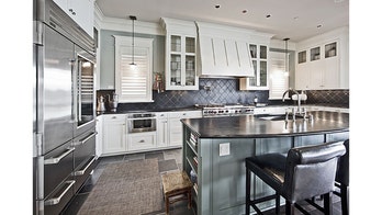 Create a pro-style kitchen in your home
