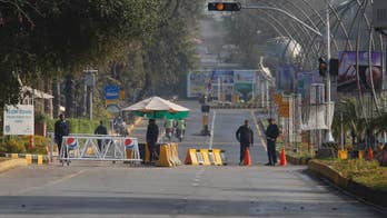 Pakistani PM Sharif opens key regional economic summit