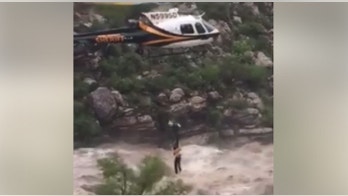 17 hikers in Arizona rescued after being trapped by flash flood