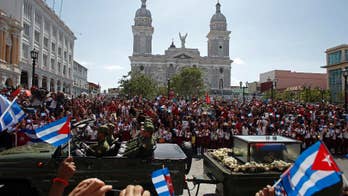 Fidel Castro's ashes arrive in eastern city of Santiago