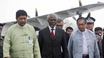1,000 in Myanmar protest Annan examining religious conflict