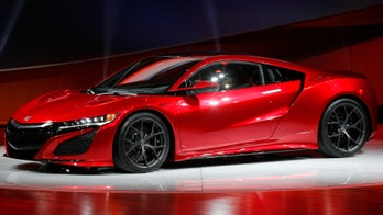 Acura NSX: The legend returns at 2015 Detroit Auto Show