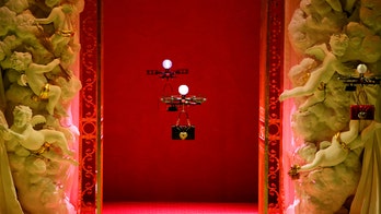 Drones replace models at Milan Fashion Week