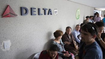 Record airline profits don't translate into price cuts for consumers