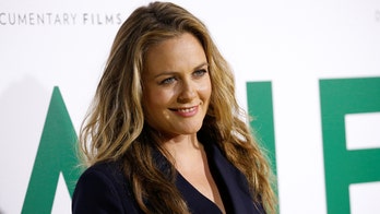 Alicia Silverstone announces divorce after 20 year marriage
