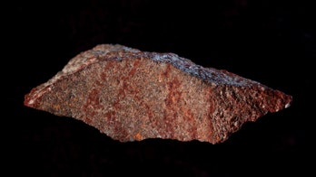 Earliest human drawing discovered in South African cave