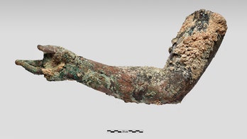 Bronze arm found at Antikythera shipwreck