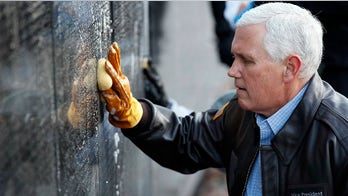 Pence helps give Vietnam Veterans Memorial a holiday washing