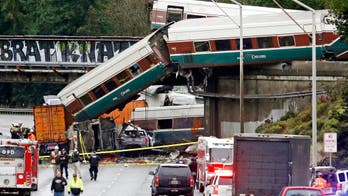 Amtrak engineer missed speed-limit signs before deadly derailment in Washington, NTSB says