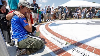Memorial dedicated in Mississippi to Marine plane crash victims