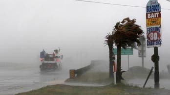 Hurricane Florence lashes Carolinas, residents share first, harrowing videos of storm's fury