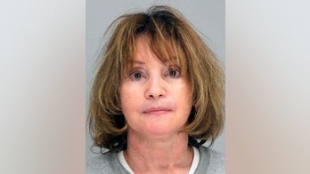 Texas woman charged after allegedly tying kids to car seats