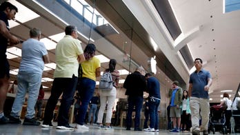 Apple Store robbery crackdown underway, California AG says