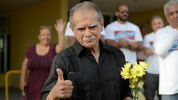 Puerto Rico militant Oscar Lopez Rivera freed from custody after 36 years