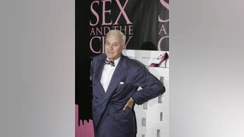 Ladies, Listen Up: Manolo Blahnik on How to Walk in Heels