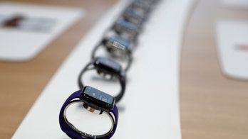 Smartwatches, better TV reception, Bitcoin investments and more: Tech Q&A