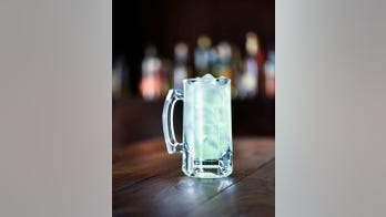 Applebee's $1 margarita is back for April