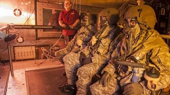 US troops beat the heat with new personal AC units