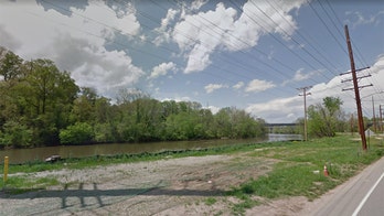 Up to 4,000 gallons of oil spill into North Carolina river