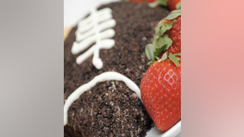 Super Bowl-themed sweets