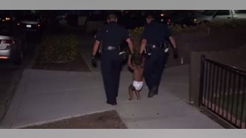 San Diego police help toddler wandering around neighborhood in diaper